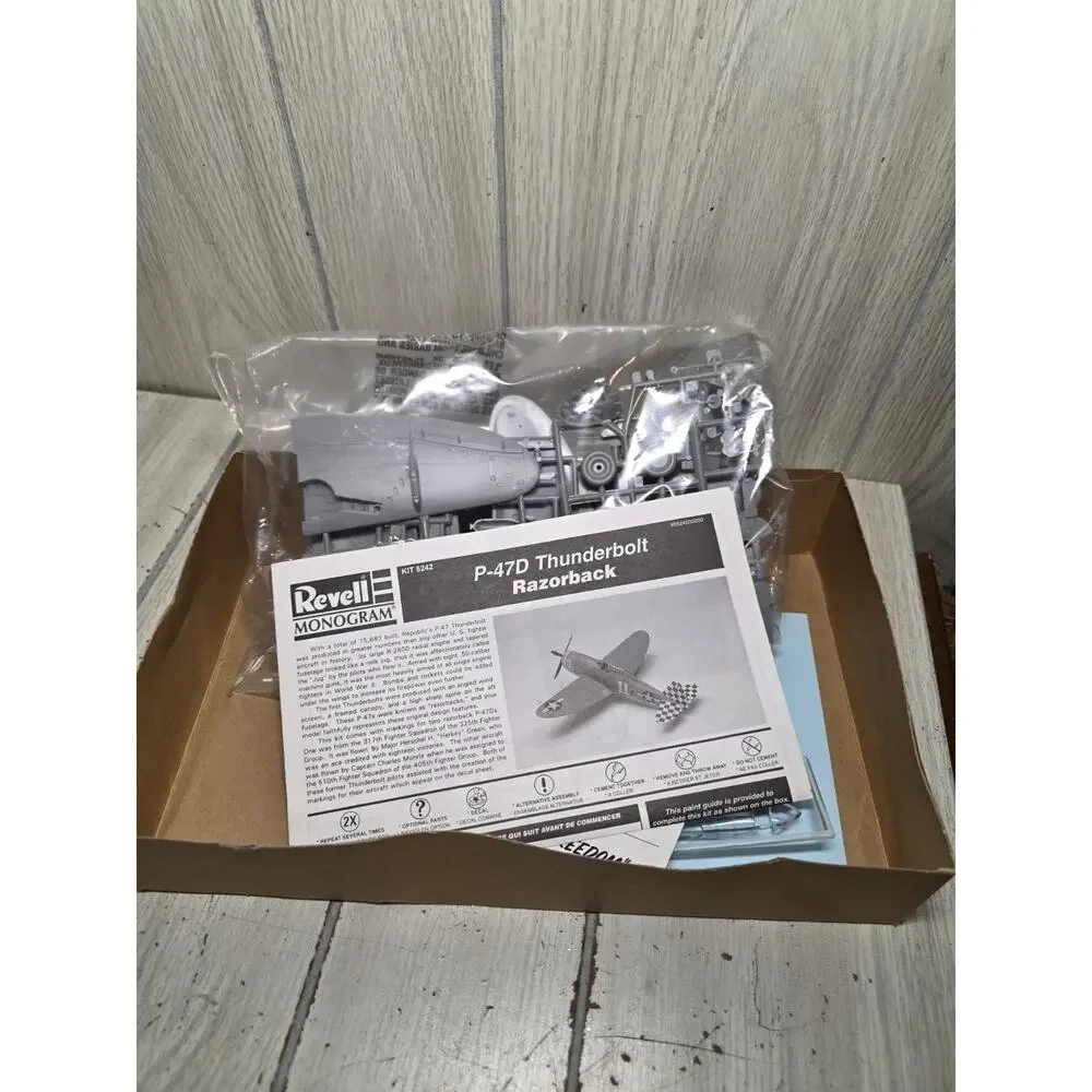 Vtg 1993 Revell WWII US Army P47D Thunderbolt Razerback Model Kit 1:48 Scale NIB